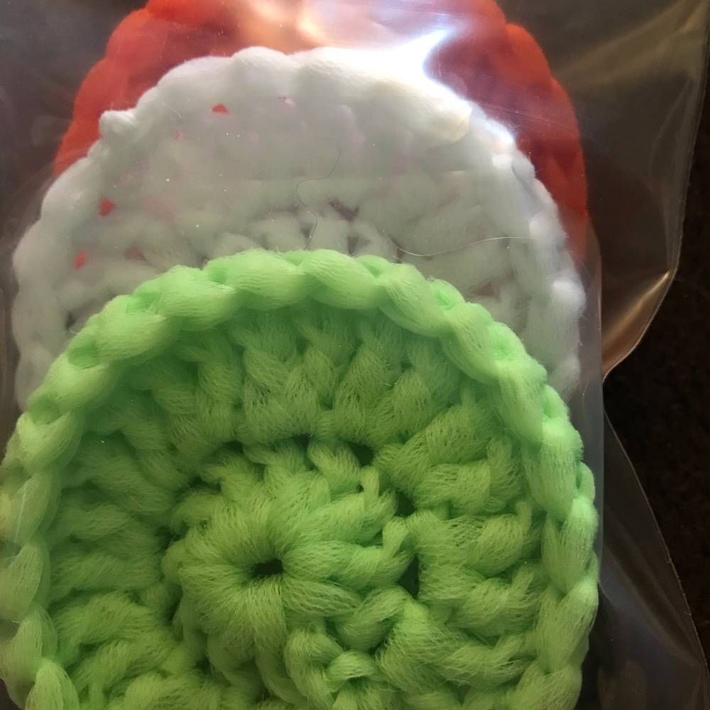 Crochet Dish-Pan-Skin Exfoliating Scrubbies - Picture 3 of 8